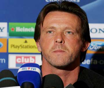 Ισοπαλία προτιμά ο Βερκότερεν με την Μίλαν για να μην χάσει τον προσανατολισμό του