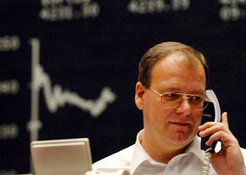 Σε αρνητικό έδαφος τα ευρωπαϊκά χρηματιστήρια την Τρίτη