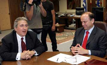 Συνάντηση για τα Ταμεία την επόμενη εβδομάδα προτείνει στη ΓΣΕΕ ο Σ.Τσιτουρίδης