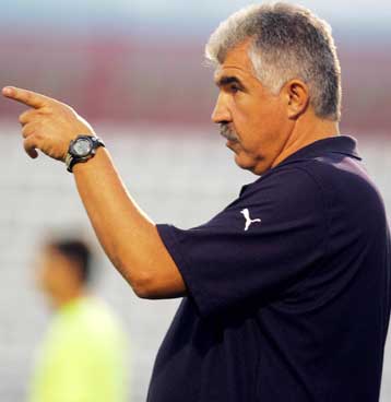 Ο Παράσχος αισοδοξεί για νίκη του Ατρομήτου επί του Ολυμπιακού