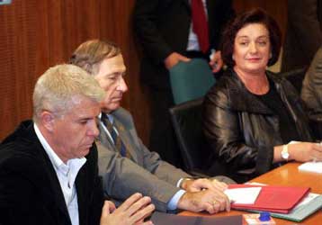 Διαψεύδουν οι δάσκαλοι τα περί σημειών συμφωνίας με το υπουργείο Παιδείας