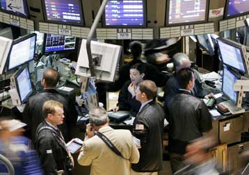 Ο Dow Jones έχασε τη «μάχη» με 12.000 μονάδες – Κέρδη στα ευρωπαϊκά χρηματιστήρια