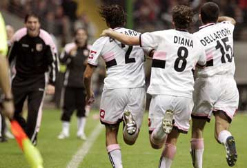 Εκτός έδρας νίκες για Ζούλτε, Μπλάκμπερν, Τότεναμ, Παλέρμο