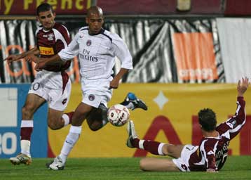 «Λευκή» ισοπαλία για Ραπίντ και Παρί Σεν Ζερμέν στο Βουκουρέστι