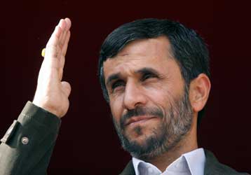 Το Ισραήλ σύντομα θα εξαφανιστεί, δήλωσε ο Αχμαντινετζάντ