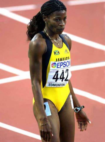 Η Λορέιν Φέντον ανακοίνωσε την αποχώρησή της από τους στίβους