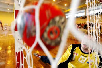 Στο Κύπελλο Ευρωπαϊκής Ομοσπονδίας θα συνεχίσει η Αναγέννηση, ήττα του Πανελληνίου