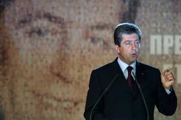 Στις κάλπες οι Βούλγαροι για την εκλογή νέου προέδρου