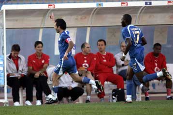 Έχουμε πολλούς στην κατάσταση του Ριβάλντο, λέει ο Σόλιντ που δεν σκέφτεται τη θέση του