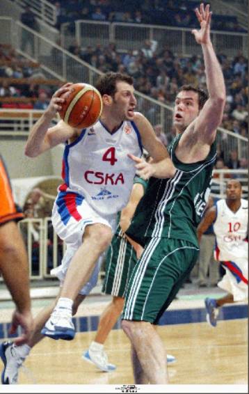 Σούπερ επιστροφή Παπαλουκά στο 82-57 της ΤΣΣΚΑ Μόσχας