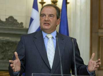 Συνάντηση Κ.Καραμανλή – εκπαιδευτικών την Τρίτη