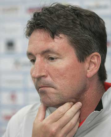 Όσοι δεν μπορούν, ας παίξουν σκάκι, το μήνυμα του Σόλιντ στους παίκτες του Ολυμπιακού