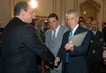 Δεν ικανοποιήθηκαν οι δάσκαλοι από τη συνάντηση με τον πρωθυπουργό