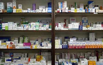 Καθησυχάζουν οι ειδικοί για τη γρίπη, έρχονται νέα εμβόλια