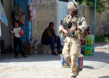 Οι Βρετανοί θέλουν να φύγουν από το Ιράκ σε ένα χρόνο, λέει Αμερικανός αξιωματούχος