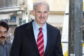 Ρίχνουν τους τόνους στο ΠΑΣΟΚ μετά την επεισοδιακή συνεδρίαση του Πολιτικού Συμβουλίου