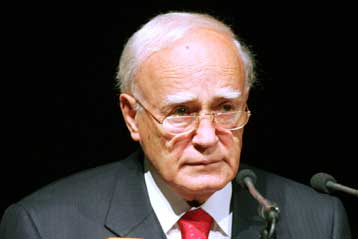 Το δρόμο της εξωστρέφειας έδειξε για τη Θεσσσαλονίκη ο Κάρολος Παπούλιας