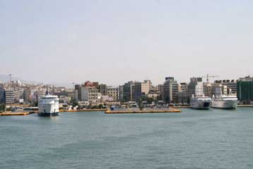 Παράταση τεσσάρων μηνών στις ακτοπλοϊκές συμβάσεις της άγονης γραμμής