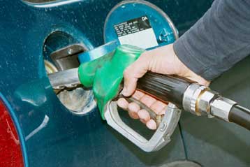 Διαμαρτύρονται οι εταιρείες εμπορίας καυσίμων για τα πρόστιμα του ΥΠΑΝ