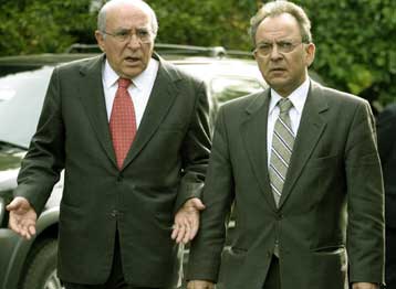 Υπουργικά «βέτο» στις αποκρατικοποιήσεις ΔΕΗ και ΕΥΔΑΠ