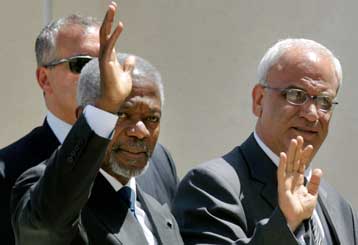 Στα πρόθυρα οικονομικής κατάρρευσης τα Παλαιστινιακά Εδάφη, προειδοποιεί ο Ερεκάτ