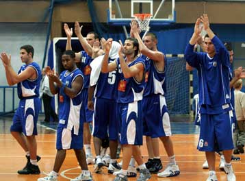 Το Αιγάλεω νίκησε στην παράταση τον Απόλλωνα Πάτρας με 101-92