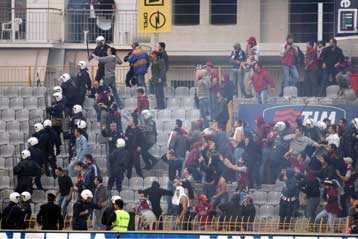 Κάμερες μέσα και έξω από τα γήπεδα για την πάταξη της βίας