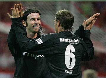 Ο Αμανατίδης μένει στην Αϊντραχτ μέχρι το 2010