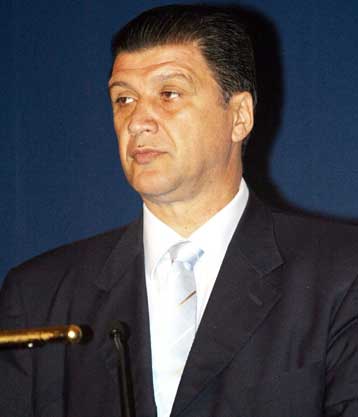 Ορφανός κατά ΕΠΟ και Σούπερ Λίγκα για ποινές και εισιτήρια