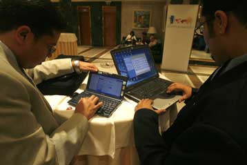 Η πολυγλωσσία στο επίκεντρο του Παγκόσμιου Φόρουμ για το Διαδίκτυο