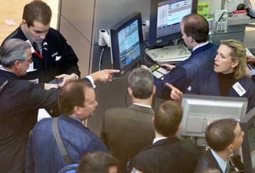 Κέρδη στα ευρωπαϊκά χρηματιστήρια, πτώση στη Γουόλ Στριτ την Τετάρτη