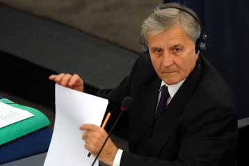 Αύξηση των ευρωπαϊκών επιτοκίων το Δεκέμβριο «έδειξε» ο Τρισέ