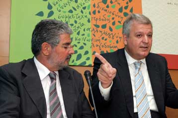 Κομματικές προσλήψεις στη ΔΕΗ καταγγέλλει το ΠΑΣΟΚ