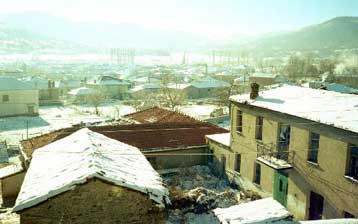 Θυελλώδεις άνεμοι, θερμοκρασίες υπό το μηδέν και χιόνια στη Μακεδονία