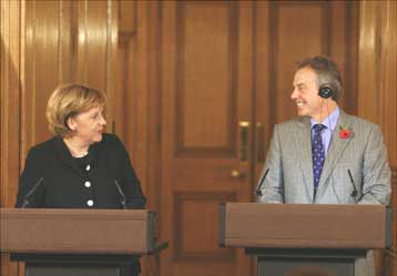 Πρωτοβουλία Μπλερ-Μέρκελ για την υπογραφή του διαδόχου του Κιότο