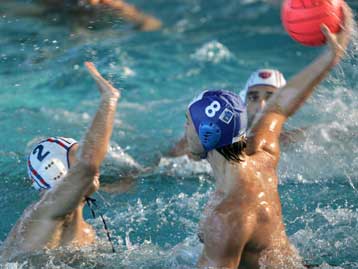 Με νίκες αποχαιρέτησαν το LEN Trophy Χίος και Χανιά