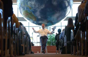 Ένοχος για «σεξουαλική ανηθικότητα» δήλωσε ο επικεφαλής των Ευαγγελιστών στις ΗΠΑ