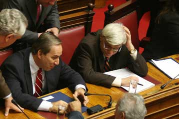 Ο Γ.Αλογοσκούφης είπε το αυτονόητο για τη δημόσια διοίκηση, λέει ο Πρ.Παυλόπουλος