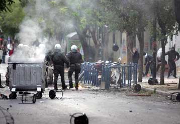 Αντιδράσεις προκαλεί η πρόταση για την επέμβαση της Αστυνομίας σε πανεπιστήμια