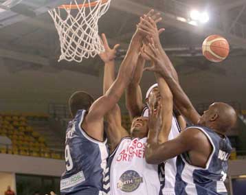 Με το δεξί μπήκαν στο EuroCup Μαρούσι και Πανιώνιος, νικώντας Βοίβοντίνα και Τουρκ