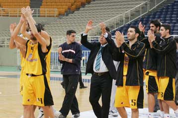 Πρώτο ροζ φύλλο της ΑΕΚ στο ULEB Cup, δεύτερη ήττα του ΠΑΟΚ