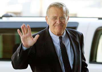 Παρελθόν ο Ντόναλντ Ράμσφελντ από την ηγεσία του Αμερικανικού Πενταγώνου