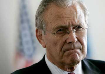 Χειροκροτούν οι Ιρακινοί την παραίτηση του Ντόναλντ Ράμσφελντ