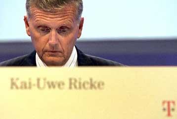 Πτώση 20% στα κέρδη της Deutsche Telekom στο τρίτο τρίμηνο