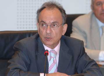 Χρηματοδότηση της μετεγκατάστασης 74 επιχειρήσεων σε βιομηχανικές περιοχές