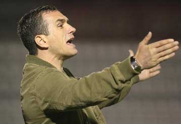 Και… κριτική στον τρόπο παιχνιδιού της ΑΕΚ από τον προπονητή του Χαϊδαρίου