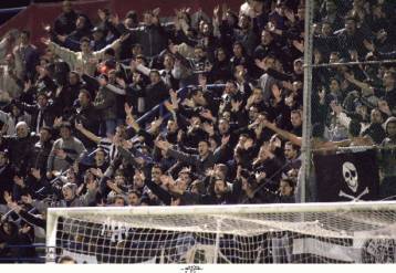 Ο ΠΑΟΚ «έπιασε» την ΑΕΚ νικώντας μέσα στο Αιγάλεω με 2-0