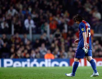 Νίκη με το ζόρι της Μπαρτσελόνα που «χάνει» τον Μέσι-«Ιπτάμενος Ολλανδός» ο Νίστελροϊ