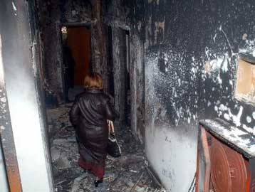 Αγνωστοι έβαλαν γκαζάκια σε κτίριο του υπουργείου Οικονομικών