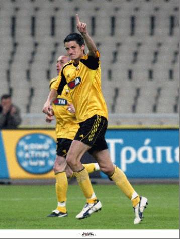 Νίκη κόντρα στη Μίλαν ισοδυναμεί με πρόκριση της ΑΕΚ για τον Βλ.Ίβιτς